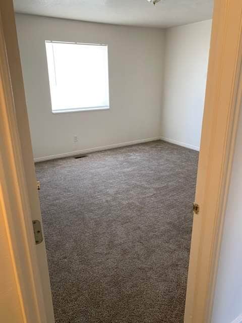 Building Photo - 416 W 400 N