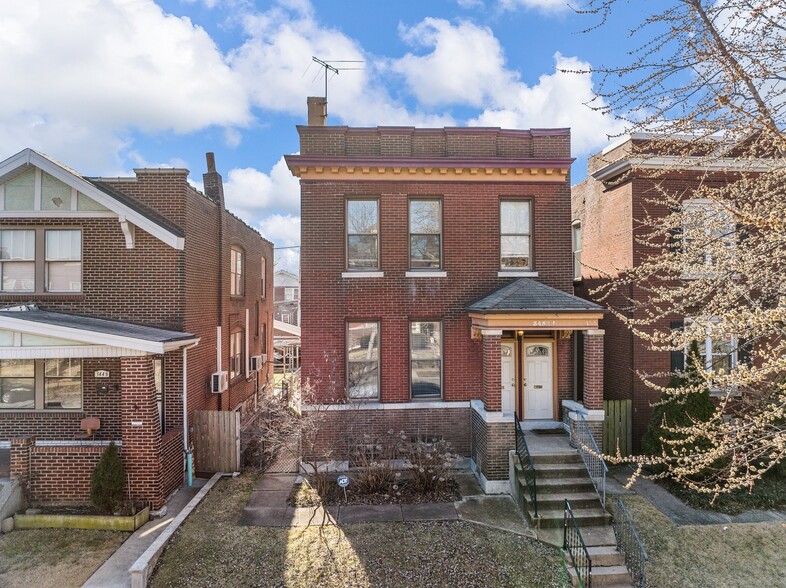 Front of duplex - 3452 Humphrey St