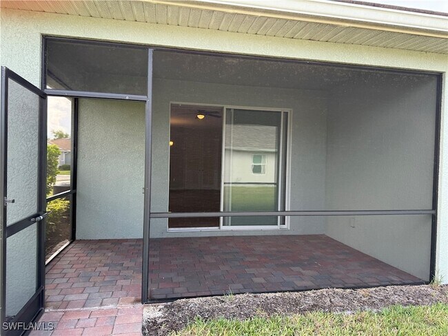 Building Photo - 1273 Enbrook Lp