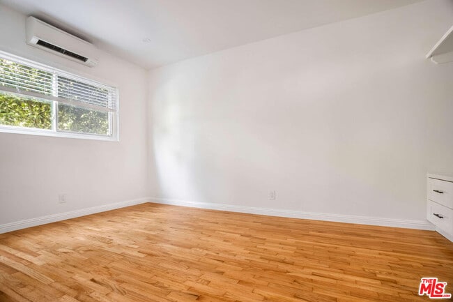 Building Photo - 1844 18th St