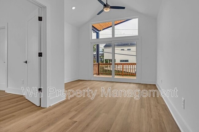 Building Photo - 3820 Tigerbelle Dr