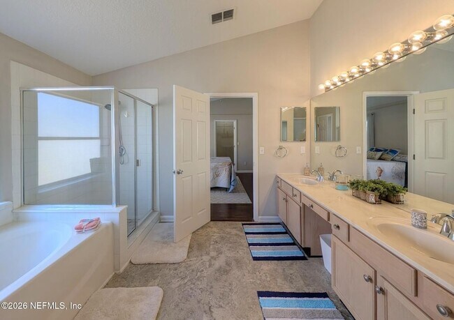 Building Photo - 12985 Harborton Dr