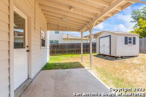 Building Photo - 1604 Rolling Brook Ln