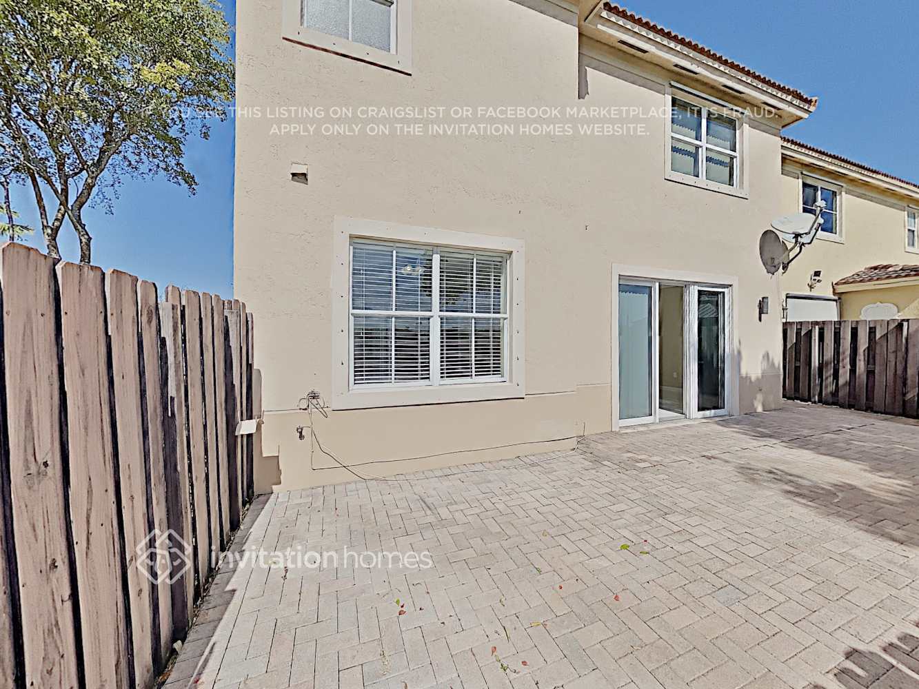 Building Photo - 12390 SW 125th Terrace