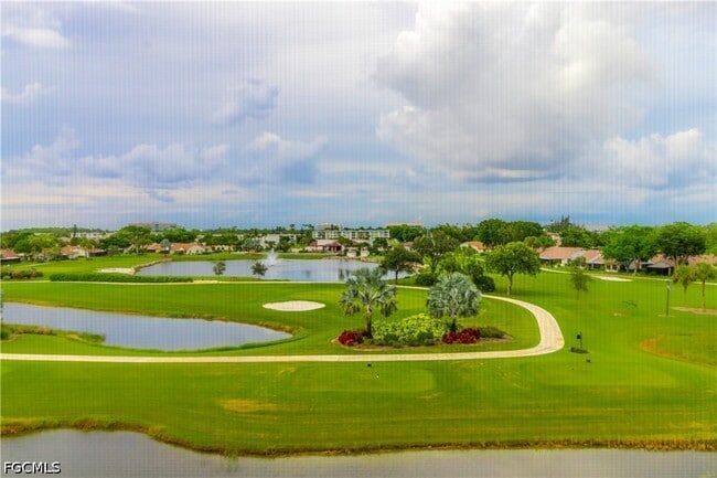 Building Photo - 7410 Lake Breeze Dr