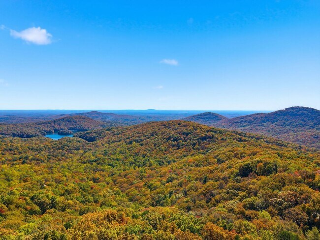 Building Photo - FULLY FURNISHED! Magnificent Panoramic Views!!