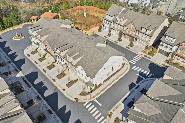 Building Photo - 110 Via Roma