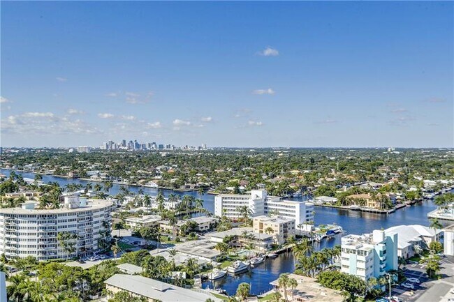 Building Photo - 2841 N Ocean Blvd
