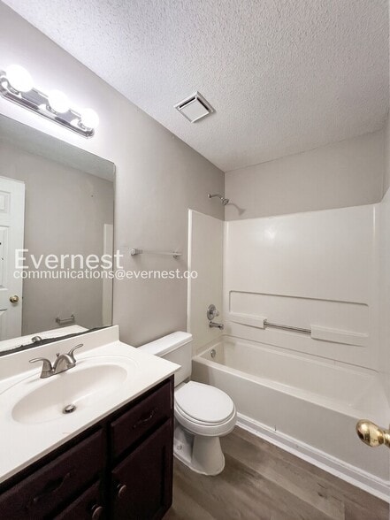 Building Photo - 7594 Iris Dr