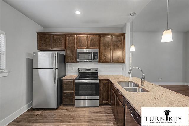 Building Photo - 225 Stewart Bend Ct