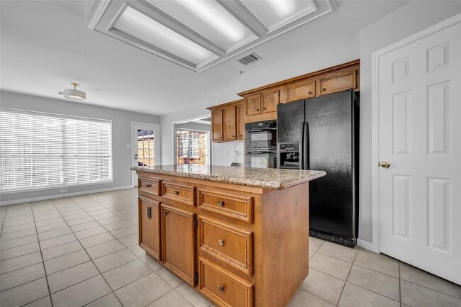 Building Photo - 3827 Bratton St