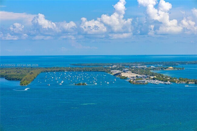 Building Photo - 951 Brickell Ave