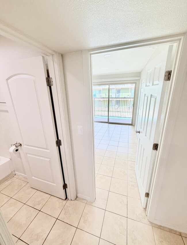 Building Photo - SAGO GARDENS