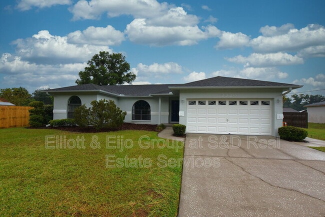 Primary Photo - 2220 Maple Hill Ct