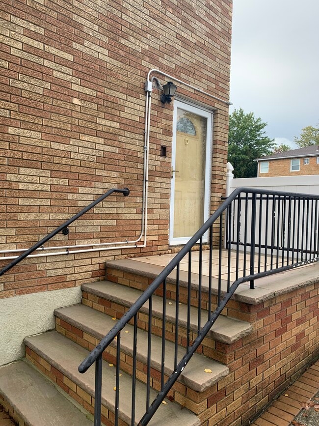 548 Jefferson Blvd 548 Jefferson Blvd Staten Island NY 10312 Apartment Finder