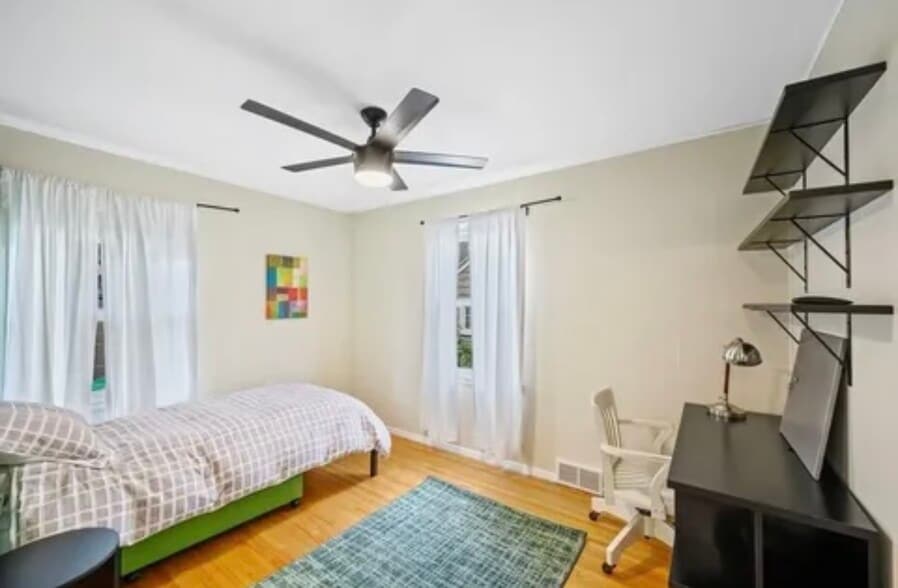 downstairs bedroom 2 - 3810 Huntington Ave