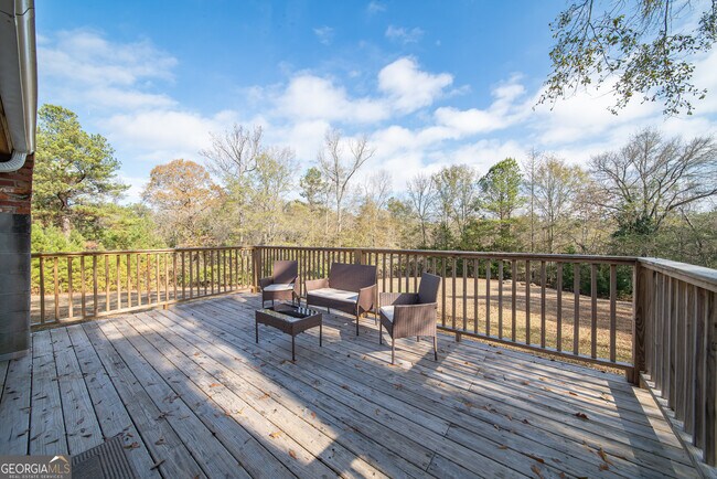 Building Photo - 161 Calhoun Rd