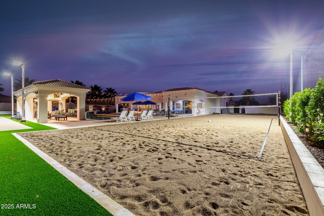 Building Photo - 2506 S 186th Dr