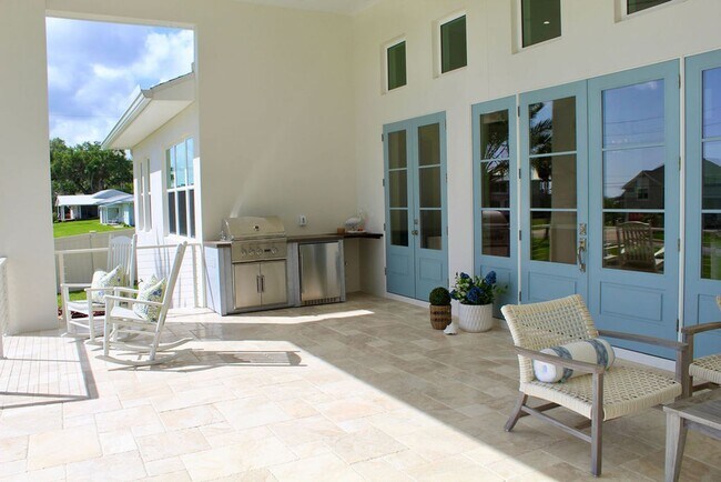 Building Photo - Fully Furnished 3 Bedroom, 3.5 Bath Home with Stunning Intracoastal views with dock