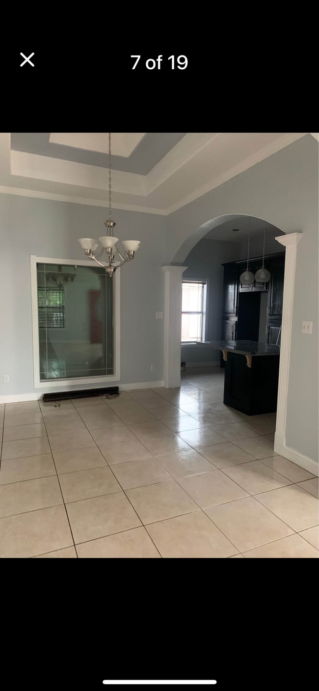 Building Photo - 9426 Ivory Cir
