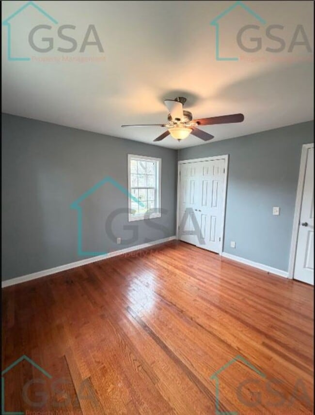 Building Photo - 106 Keowee Ave