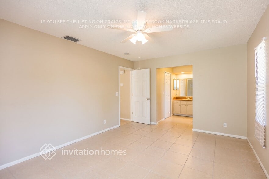 Building Photo - 17502 Brentwood Ct