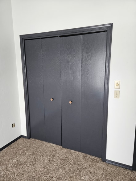 Building Photo - 2646 Finger Rd