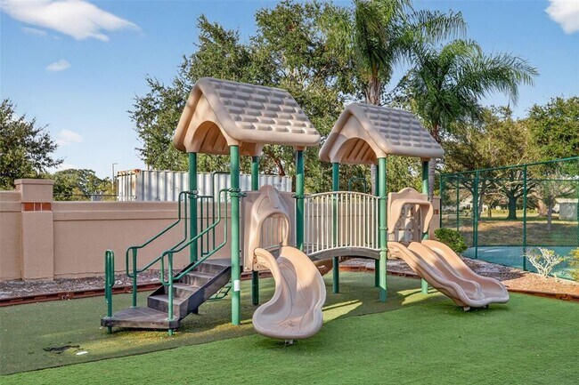 Building Photo - 7463 Sugar Bend Dr