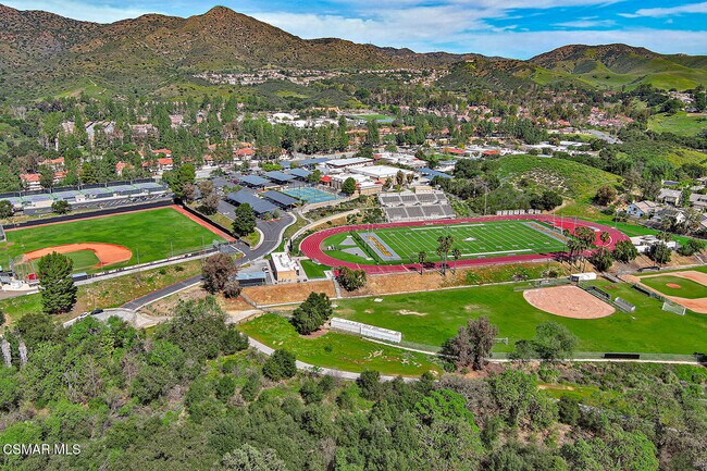 Building Photo - 576 Calle De Las Ovejas