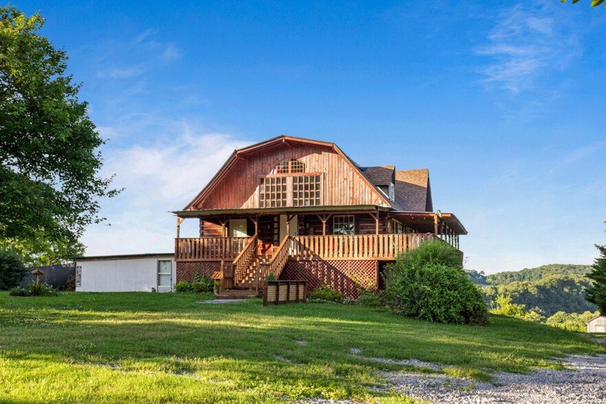 Building Photo - 1736 Walnut Hill Ln