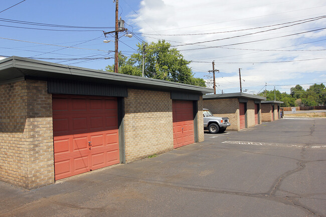 Building Photo - Wheelhouse Apartments