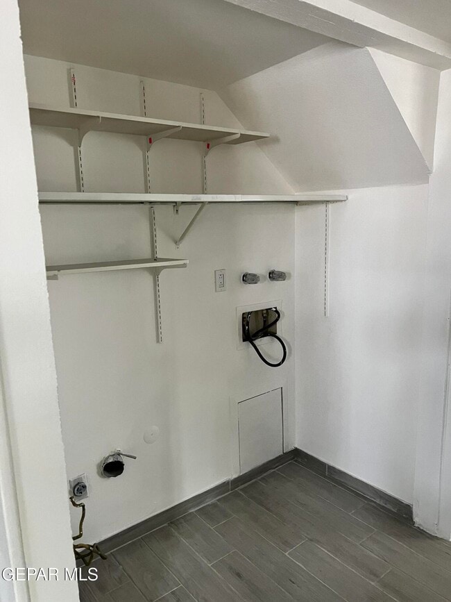 Building Photo - 232 Montego Bay Dr