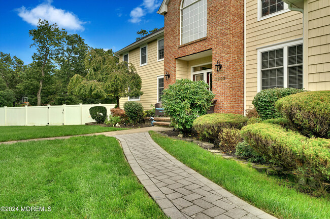 Building Photo - 1729 Cobblestone Ct