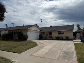 Building Photo - 7340 El Dorado Dr