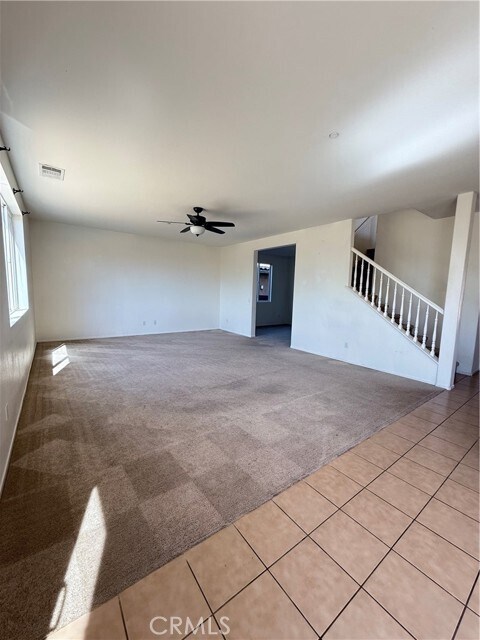 Building Photo - 38209 Divot Dr