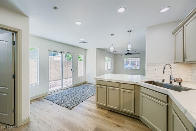 Building Photo - 7609 Seda Ct