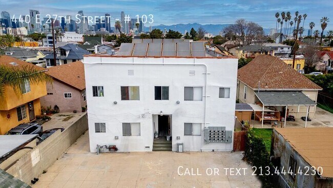 Building Photo - 440 E 27th St