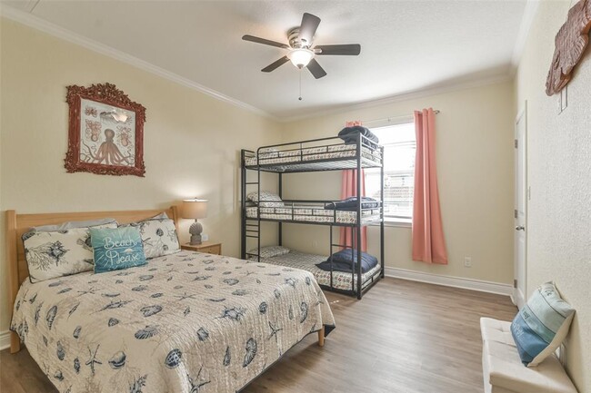 Building Photo - 4022 Fort Bend Dr