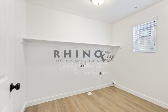 Building Photo - 14291 S Ashvale dr
