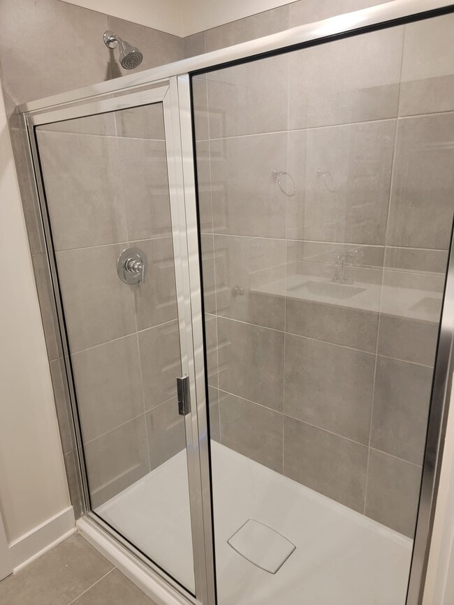 Building Photo - 123 Ted Dr