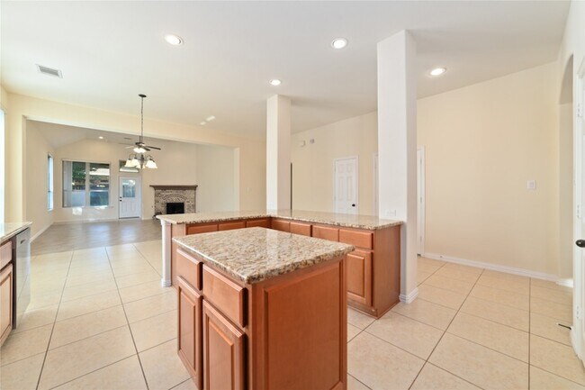 Building Photo - 16726 Aliana Lakes Ct