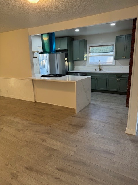 Building Photo - 20533 Eastwood Ave