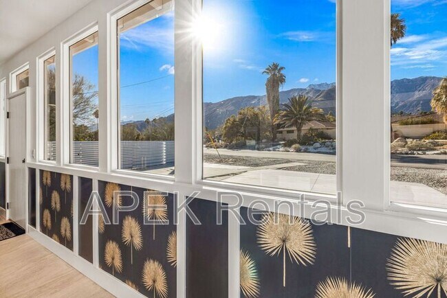 Building Photo - 2325 N Girasol Ave