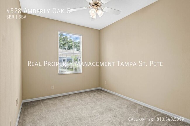 Building Photo - 4528 Amberly Oaks Ct
