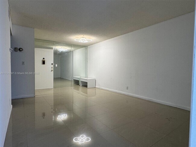 Building Photo - 851 Three Islands Boulevard