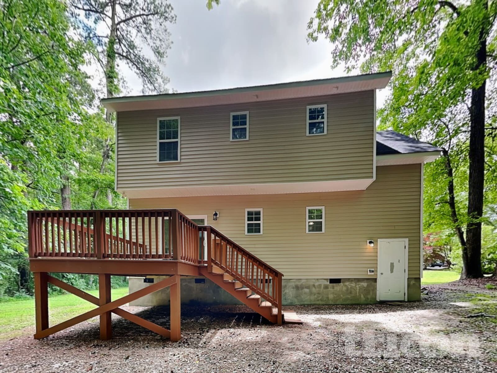 Building Photo - 1218 Azalea Dr