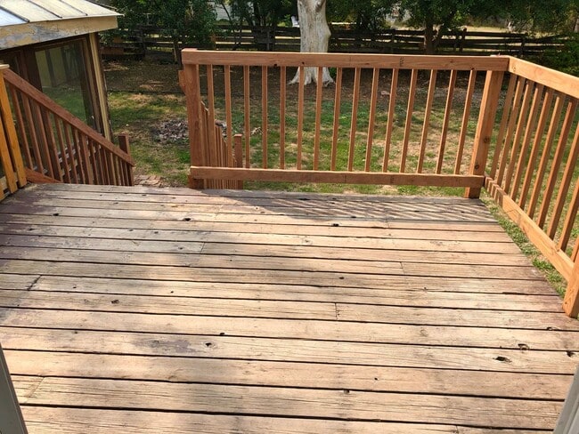 Building Photo - Spacious 4 Bed, 2 Bath House in West Fort ...