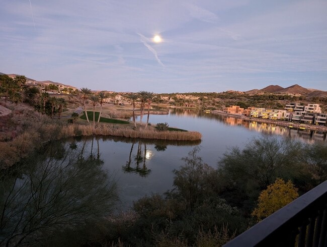 Building Photo - Lakefront Resort Living with Stunning Views in Lake Las Vegas!