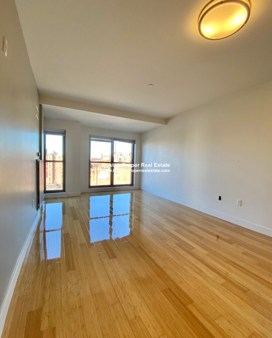 Building Photo - 1088 Boylston St