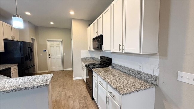 Building Photo - 5432 Hogan Ln